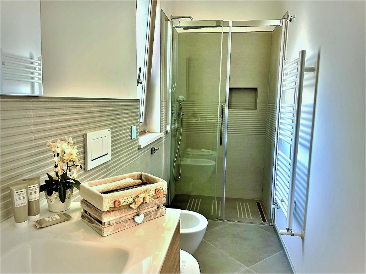 B&B Le Pavoncelle Sarde Флумини ди Куарту Екстериор снимка